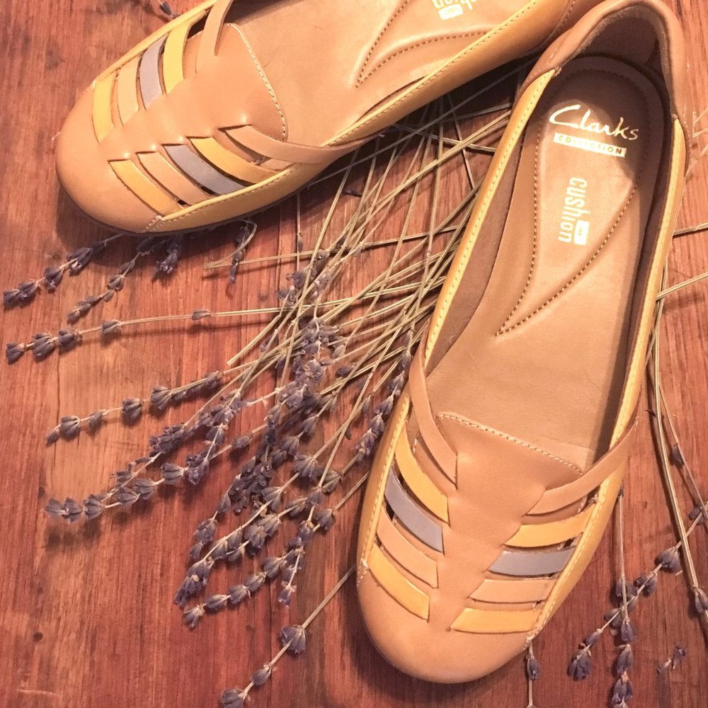 Clarks Yellow Color Blocked Ballet Flat